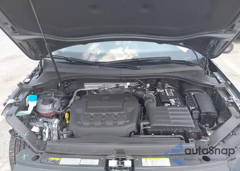 2022 Volkswagen Tiguan 2.0T Sel R-Line из США, поврежденный, VIN 3VV4B7AX4NM136377